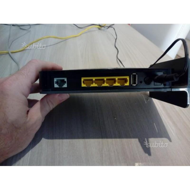 Router Netgear N300